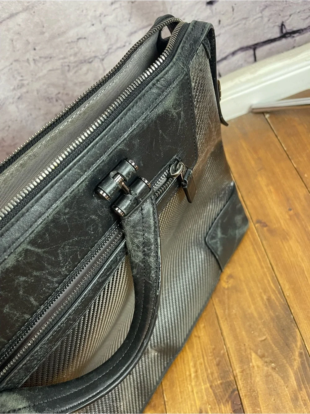 Tumi briefcase cfx